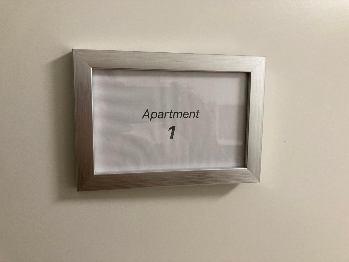 Clarkes Apartments Leopoldshohe Chambre photo